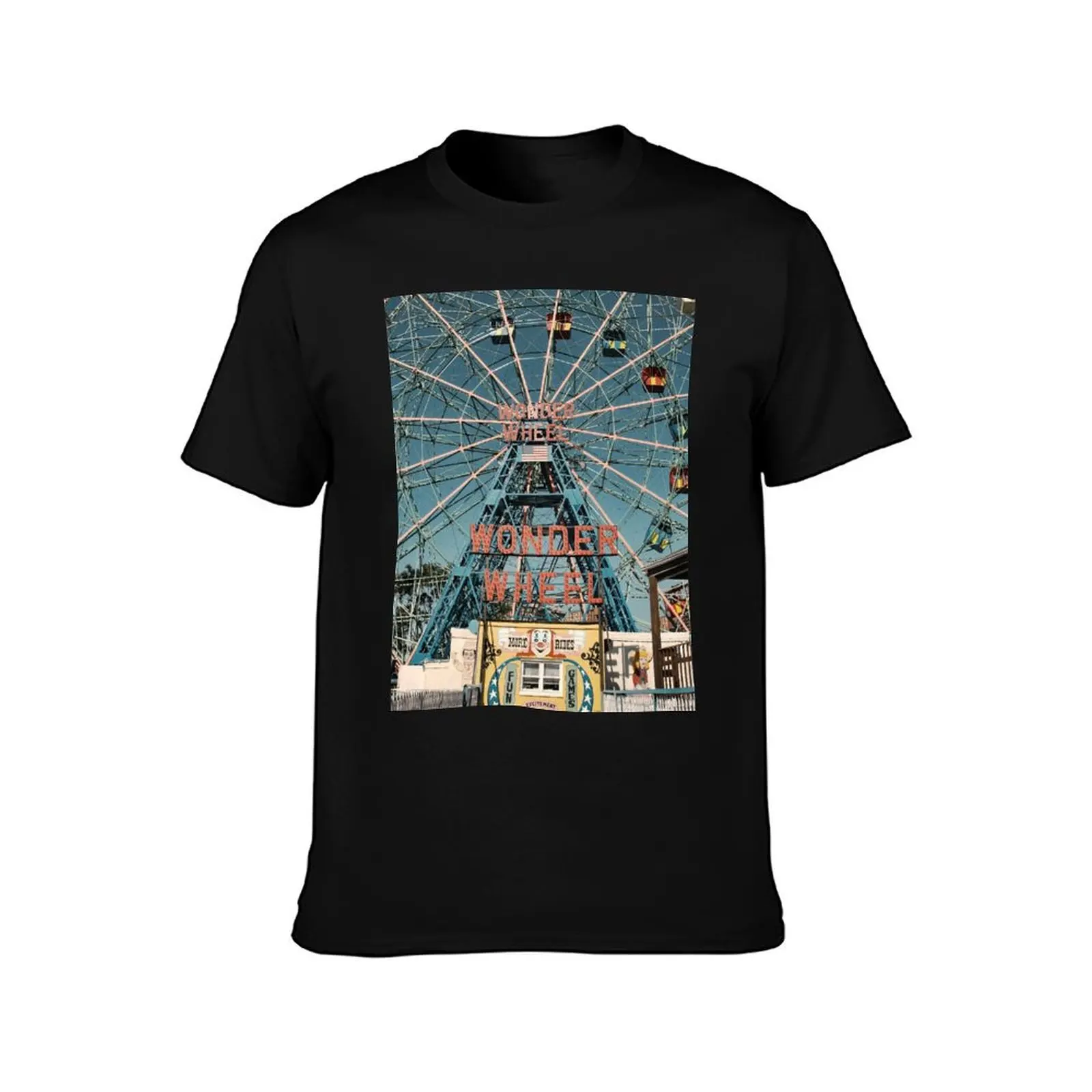 Coney Island, wonder wheel ferris wheel with vintage neon sign T-Shirt Casual Loose Fit Short Sleeve T-Shirt
