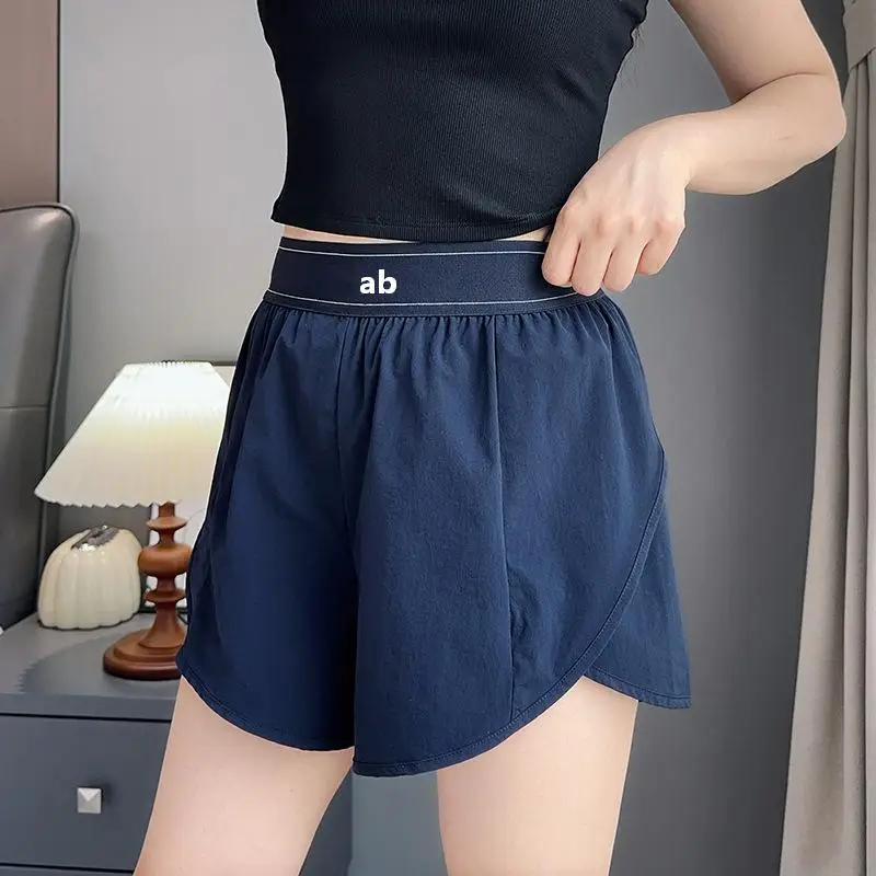 20226 New Model Breathable Yoga Fitness Women's Running Anti-Glaring Sports Briefs for Pilates and Yoga Pants