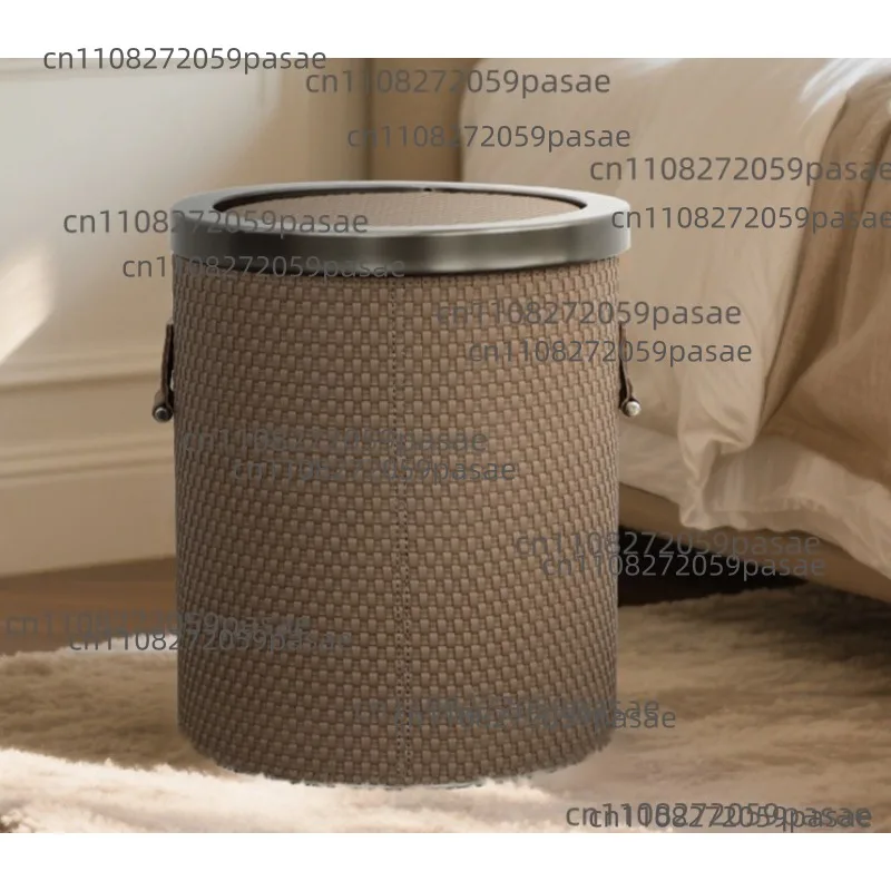 

Large-Capacity Household Trash Can with Lid