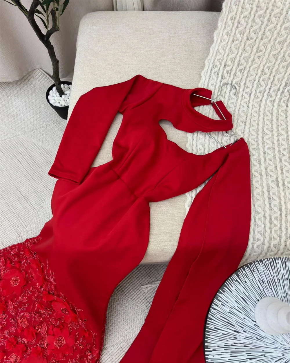 Customized Evening Dress Classic Red Jersey High Collar One Shoulder Long Sleeves Mermaid Appliques Beading Party Dresses