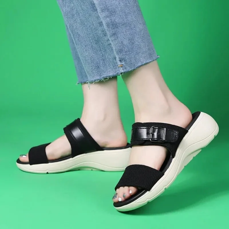 Q268 in stock  new thick-soled lightweight non-slip comfortable casual MD sports slipper a generation sandals women