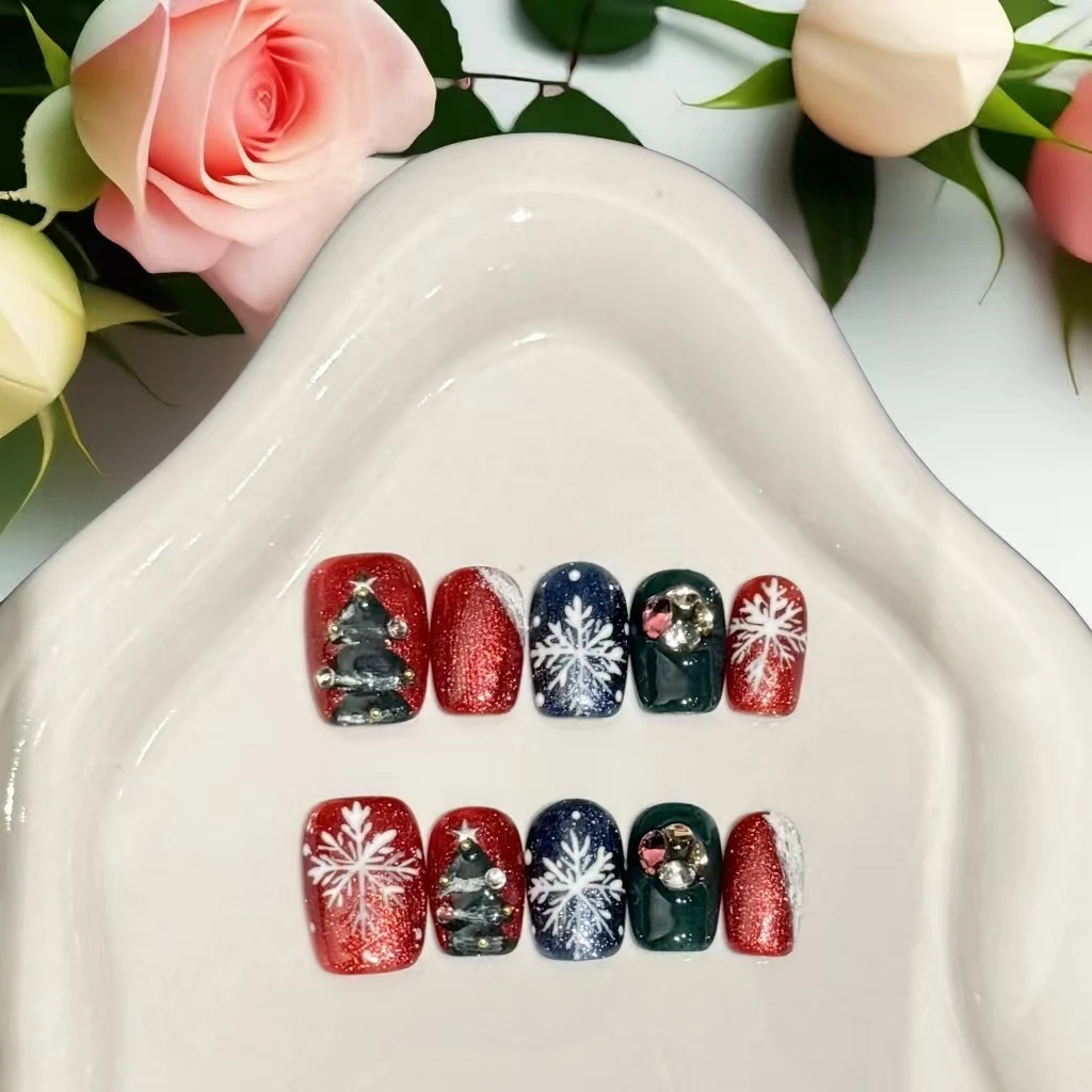

10PCS Luxury Christmas Gel Press On Nails Short Round Design Handmade Fake Nails with Festive Glitter With 4-PIECE Tools