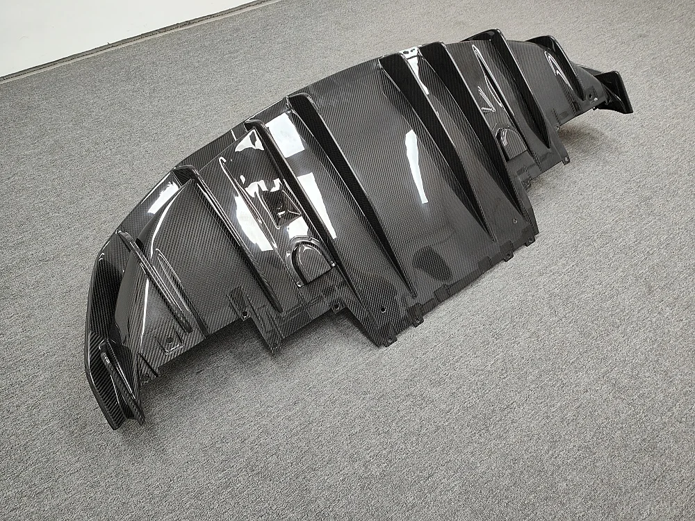 Suitable for Maserati MC20 Retrofit Upgrade Carbon Fiber Rear Diffuser Bumper Body Kit