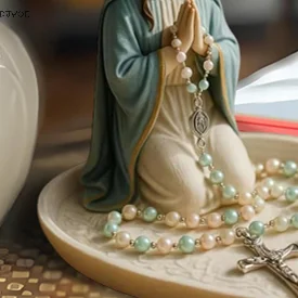 

【DJyoe】Virgin Mary Rosary Holder,Elegant Our Lady Prayer Rosary Box Religious Gift Catholic Gift, Jesus Heart Statue Tray