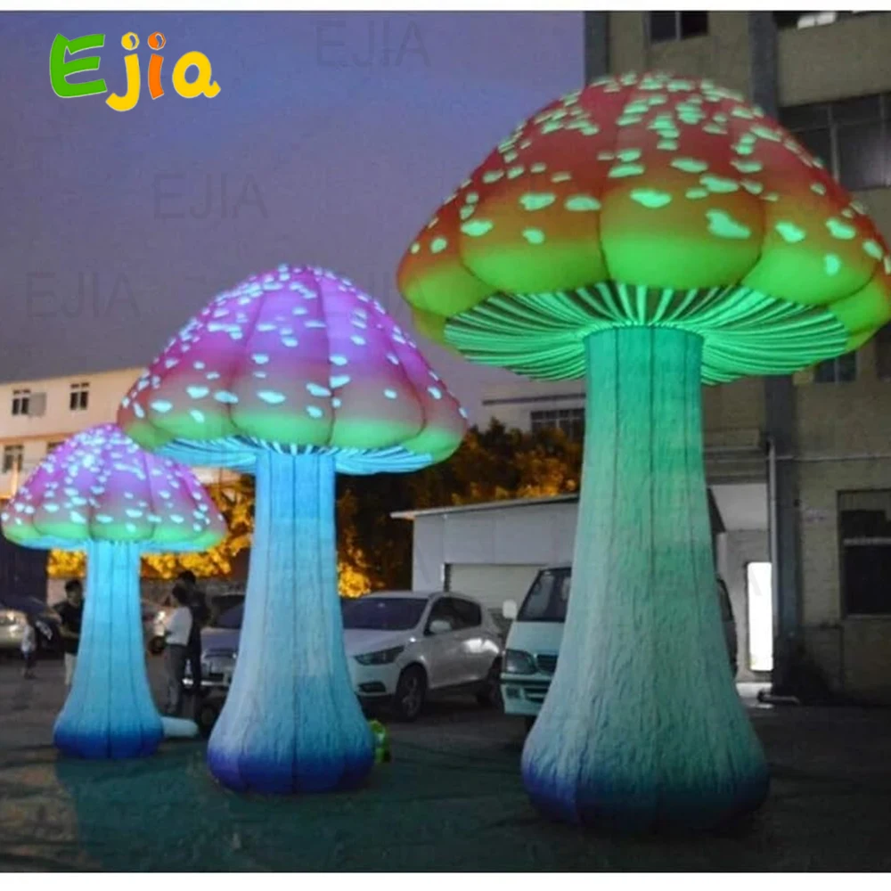 

1-3m /10-13ft Free Standing Giant Lights Inflatable Mushroom For Outside Christmas Party Stage Event Decorations