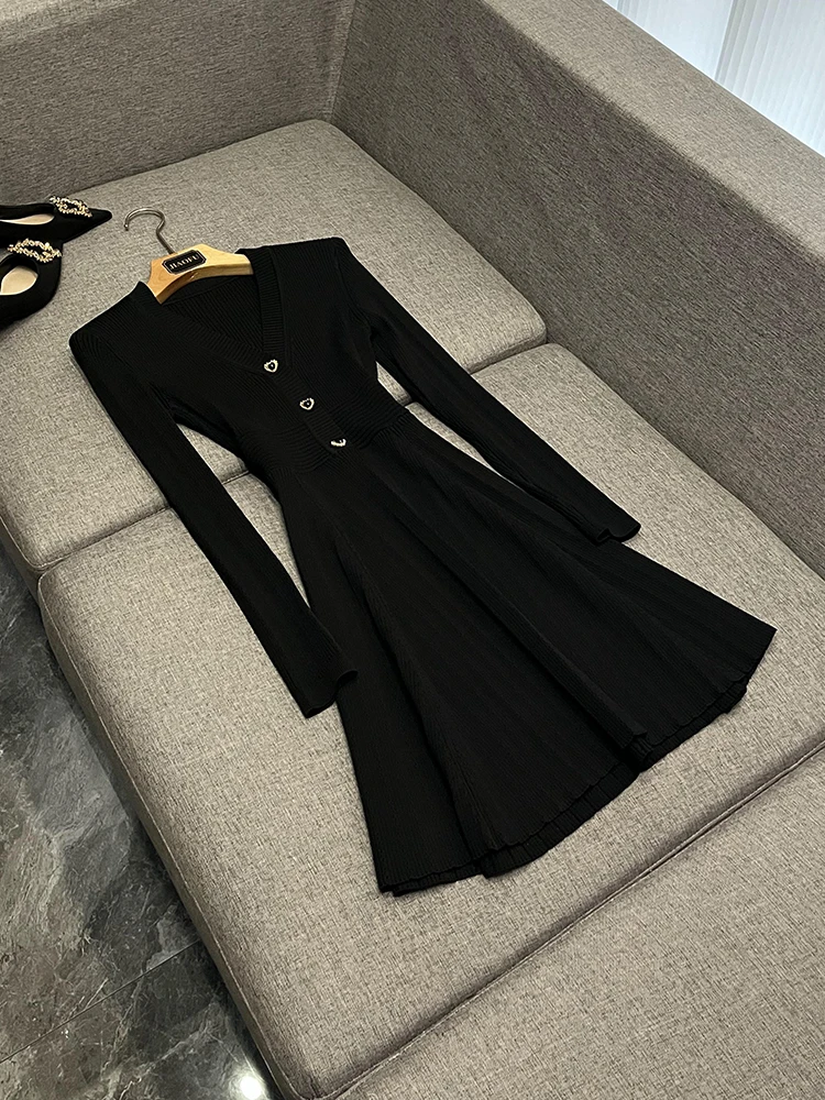 

Вязаное платье Ele с V-образным вырезом, облегающее, с сердечками, модное, для города, повседневное, на все сезоны, женское