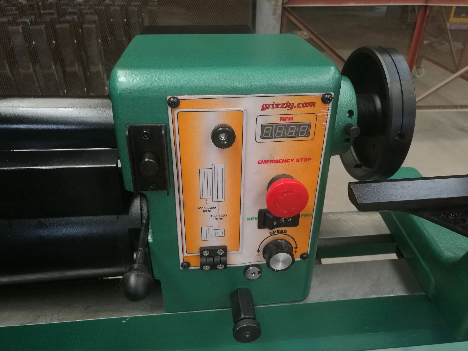 Wood Lathe Machine 16