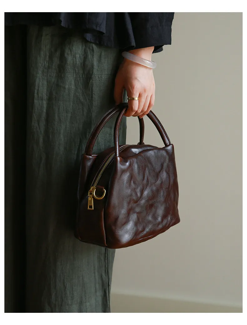 PNDME Vintage handgefertigte Damen-Handtasche aus erstklassigem Rindsleder, modische Designer-Luxus-Umhängetasche aus echtem Leder für Frauen. – Detail 10
