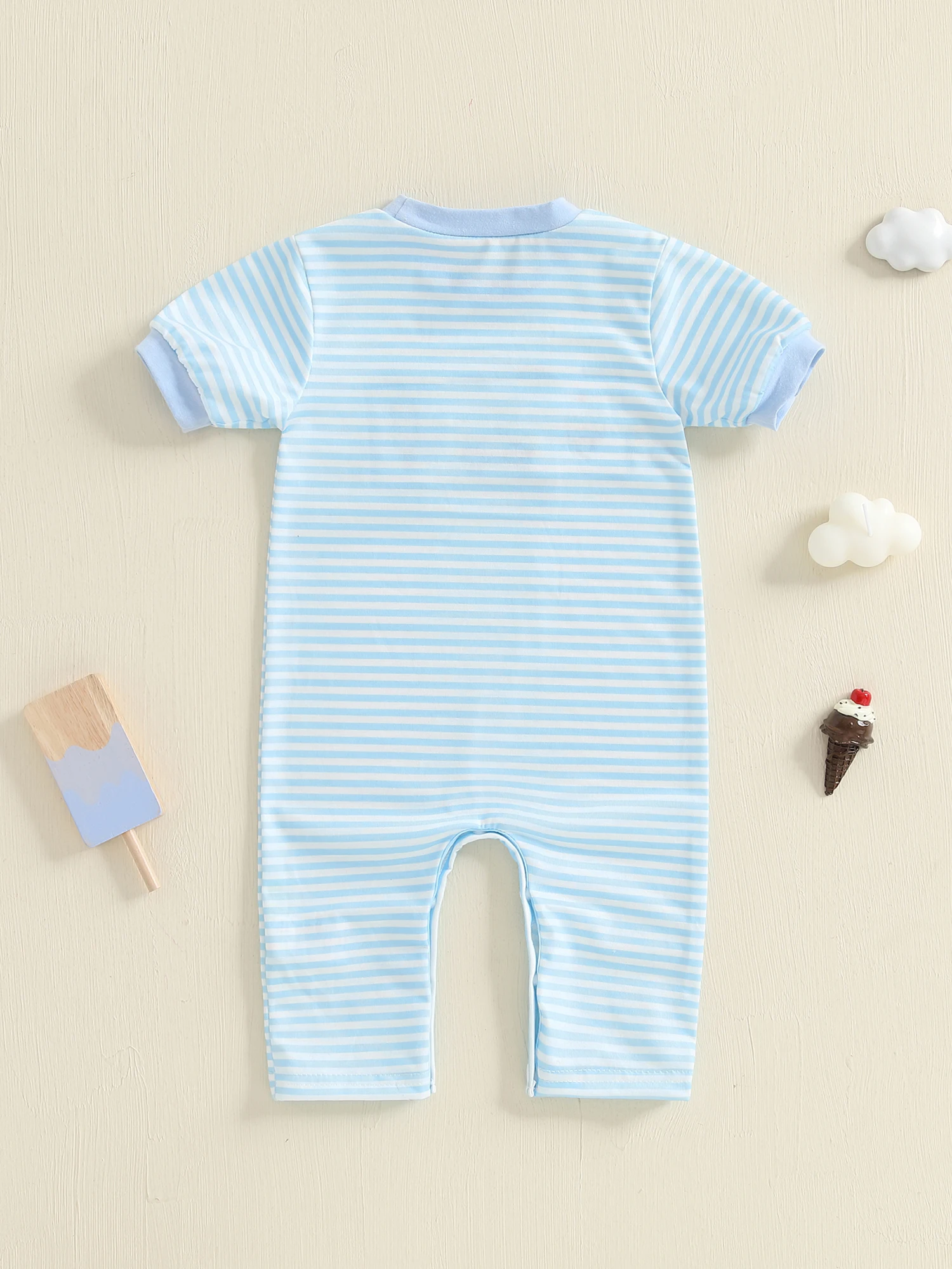 

Очаровательный детский комбинезон с милым принтом динозавра и удобным дизайном свободного кроя для маленьких мальчиков и девочек