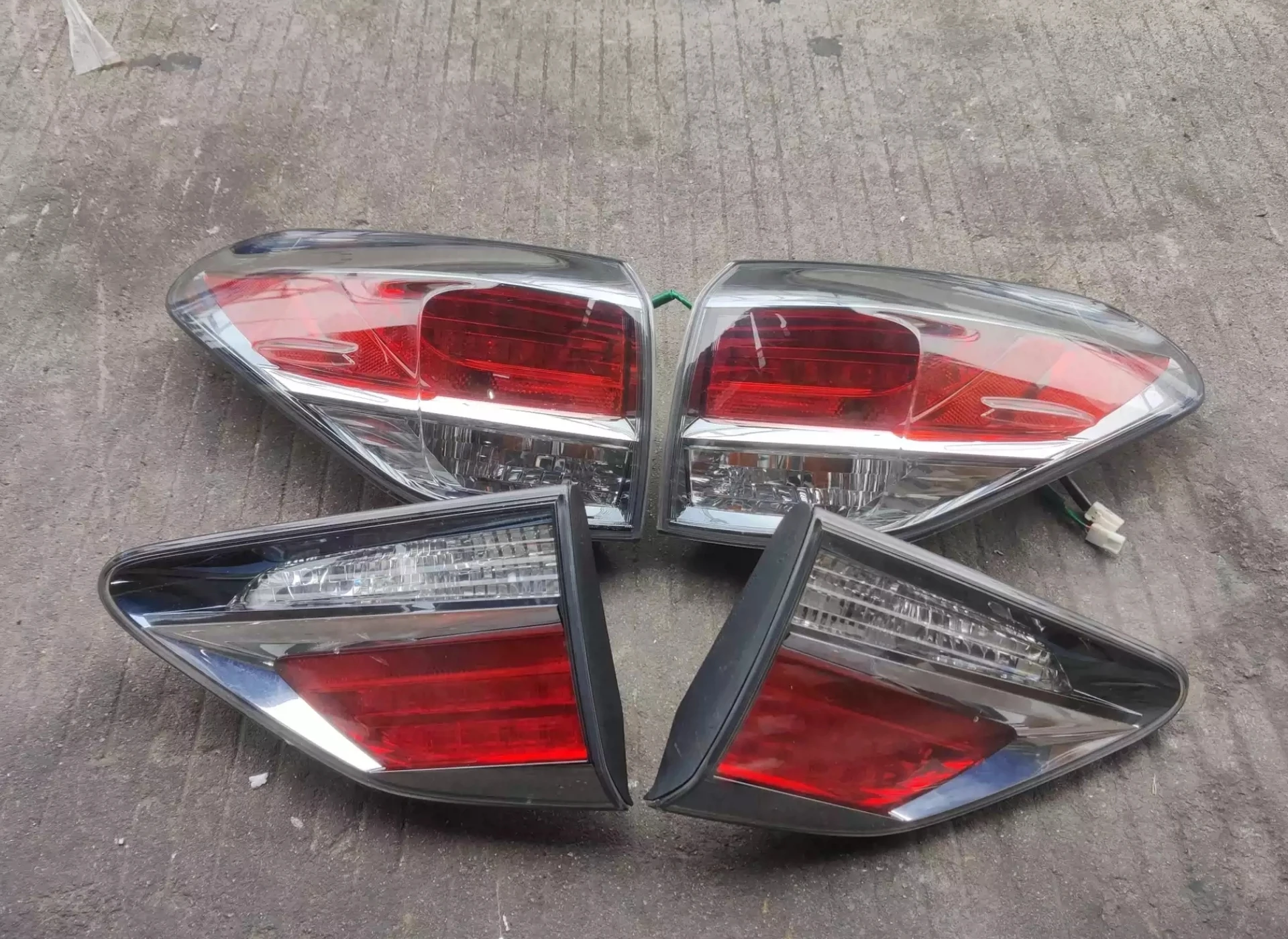 Taillight Assembly for Lexus Altezza RX270 2014 Daytime Running Light Rear Brake Lamp Indicator