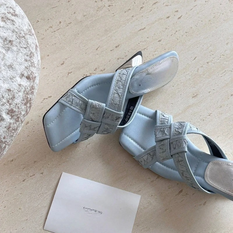 

Fashion Square Toe Comfortable Irregular Heel Sandals Simple Generous Open Toe Slippers