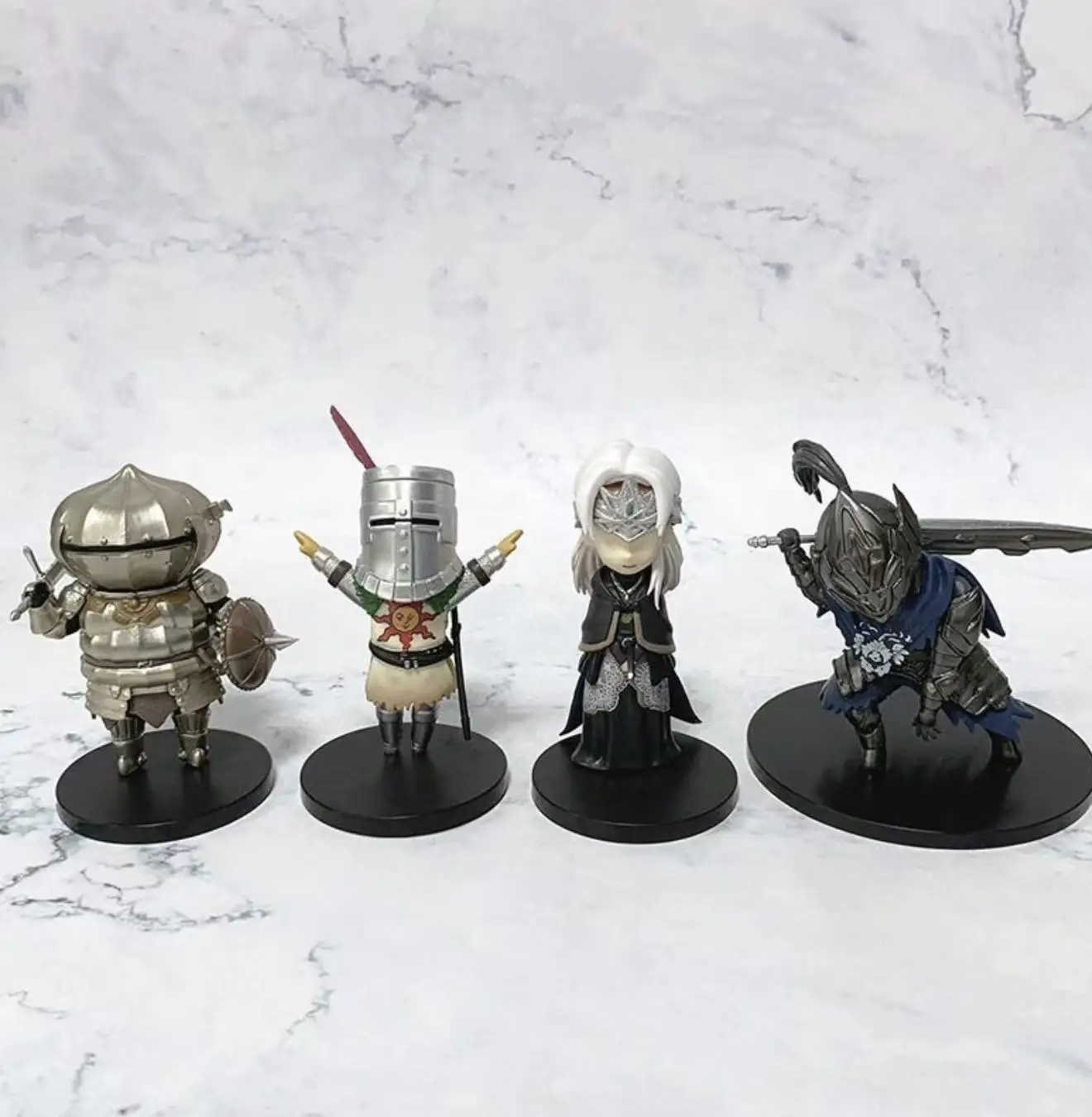 AA hot sale Dark Souls Figure Solaire Siegmeyer Oscar Ornstein Artorias Action Figure Pvc Statue Collection Model Toys for Gifts