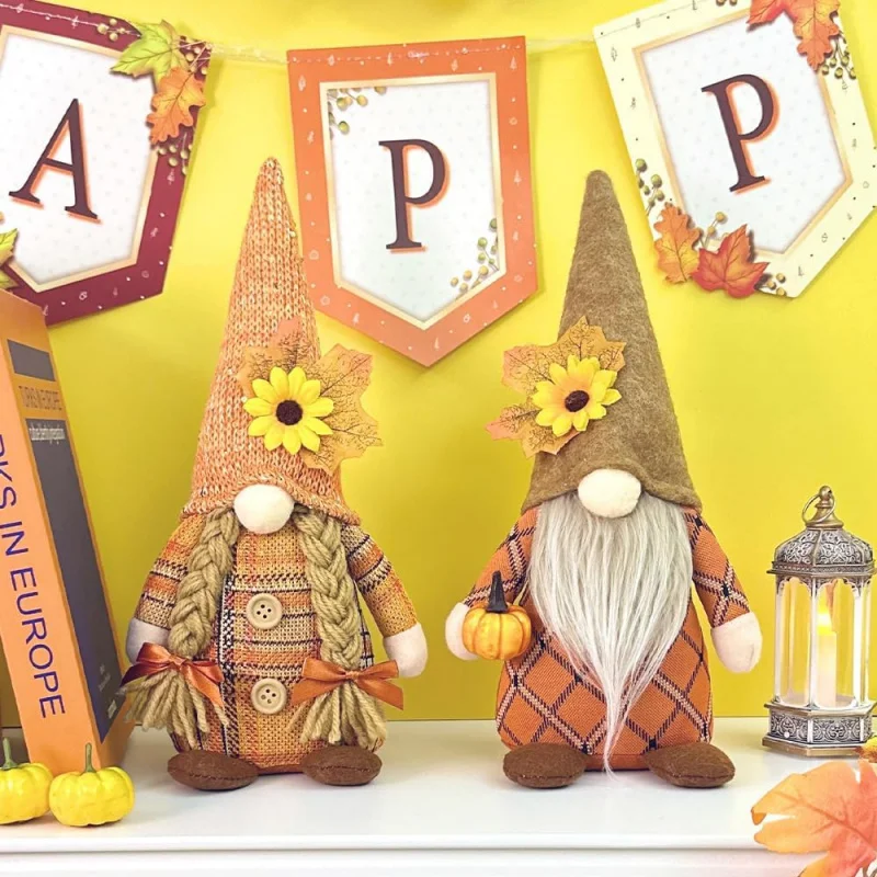 

2Pieces Plush Decoration Wichtel Figures Autumn Decorations Accessories