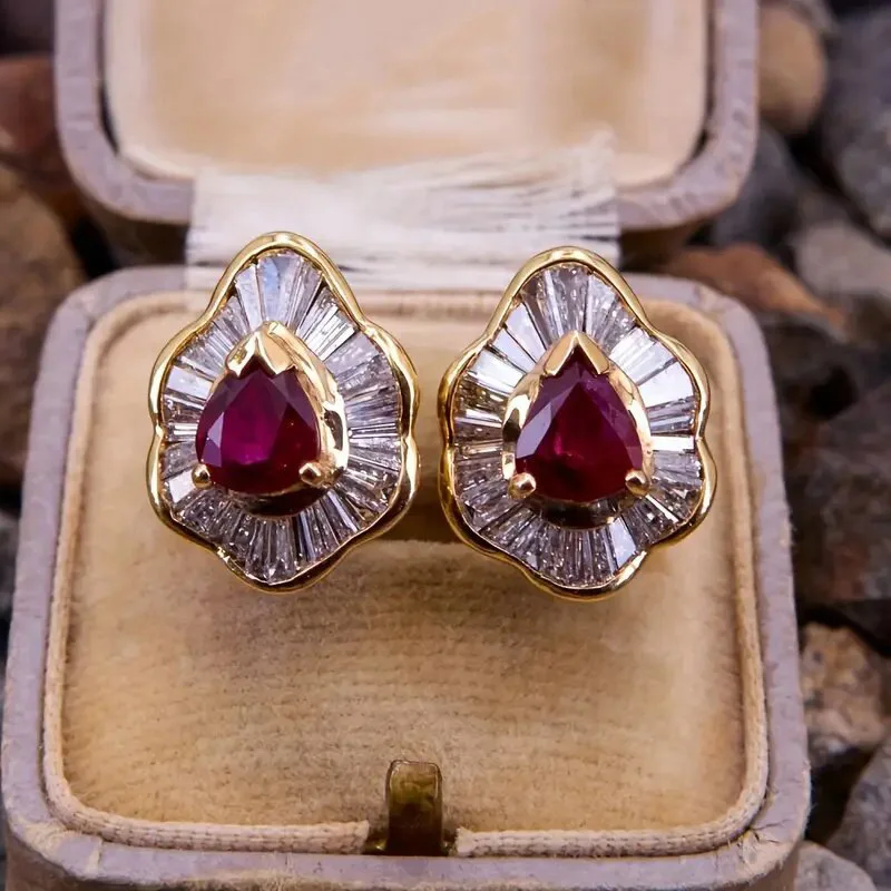 New Elegant and Personalized Water Drop Shaped Red Zircon Earrings, Ladder Square Zircon Flowers, High End Banquet Accessories