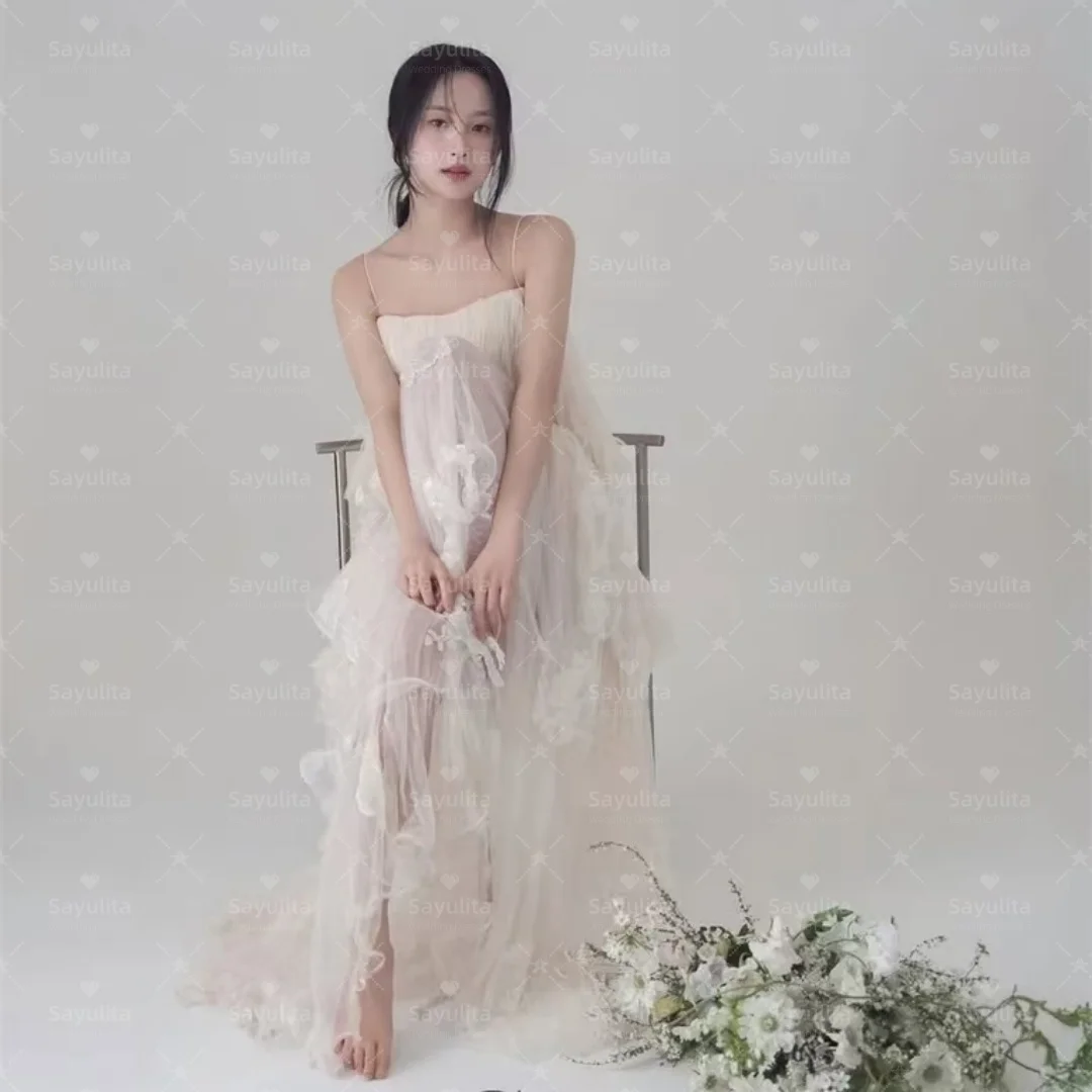 

Sayulita Korea Girls Photos Shooting Strapless Wedding Dresses Sexy Back Ruffles Tulle 플러스사이즈 웨딩드레스 Customized
