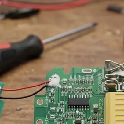 For Restoring Dead Batteries BL1850 PCB Module Flame-retardant Material Impact-resistant Design Tool-free Installation
