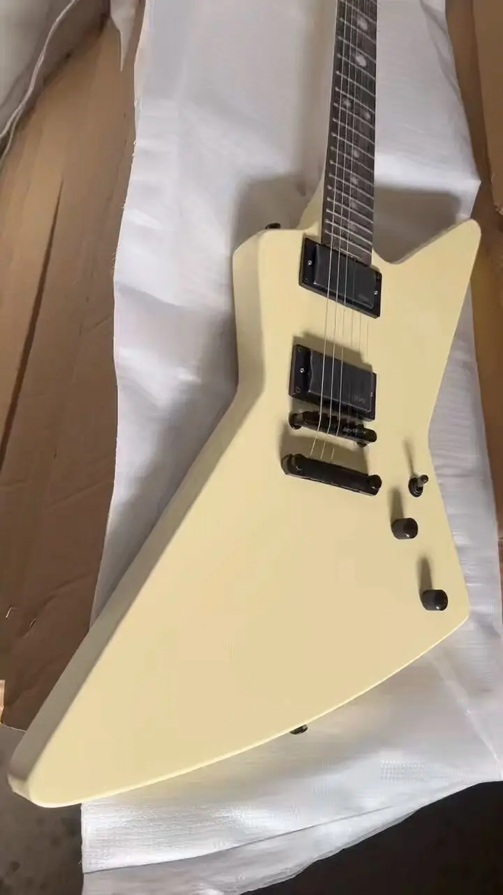 Electric guitar esp エクスプローラー ジャンク Edwards E-EX-85LT