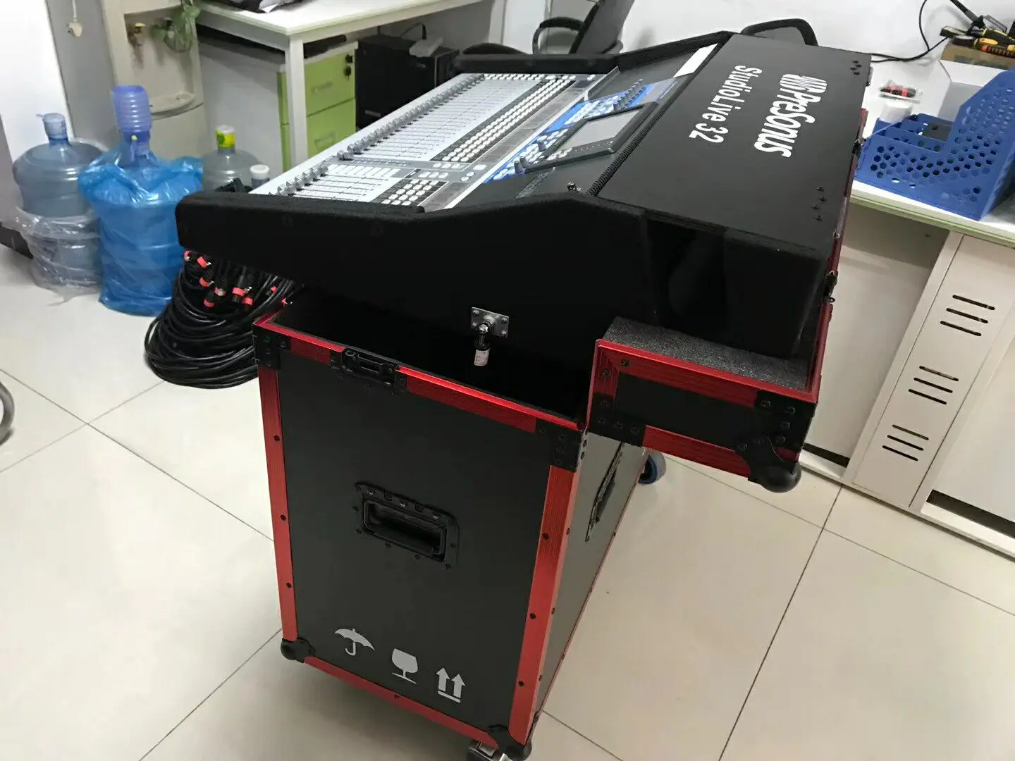 2026 Studio Live32 mixing console hydraulic flight case 64S shockproof console cabinet chassis