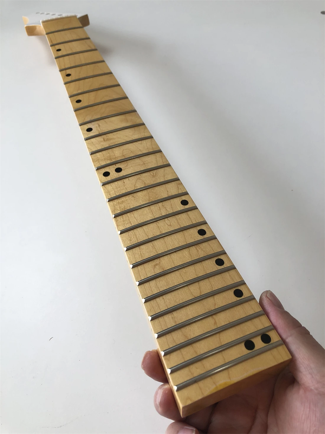 Gloss 7 Strings Electric Guitar Neck 24 Frets 25.5inch Maple Fretboard DIY Guitar parts