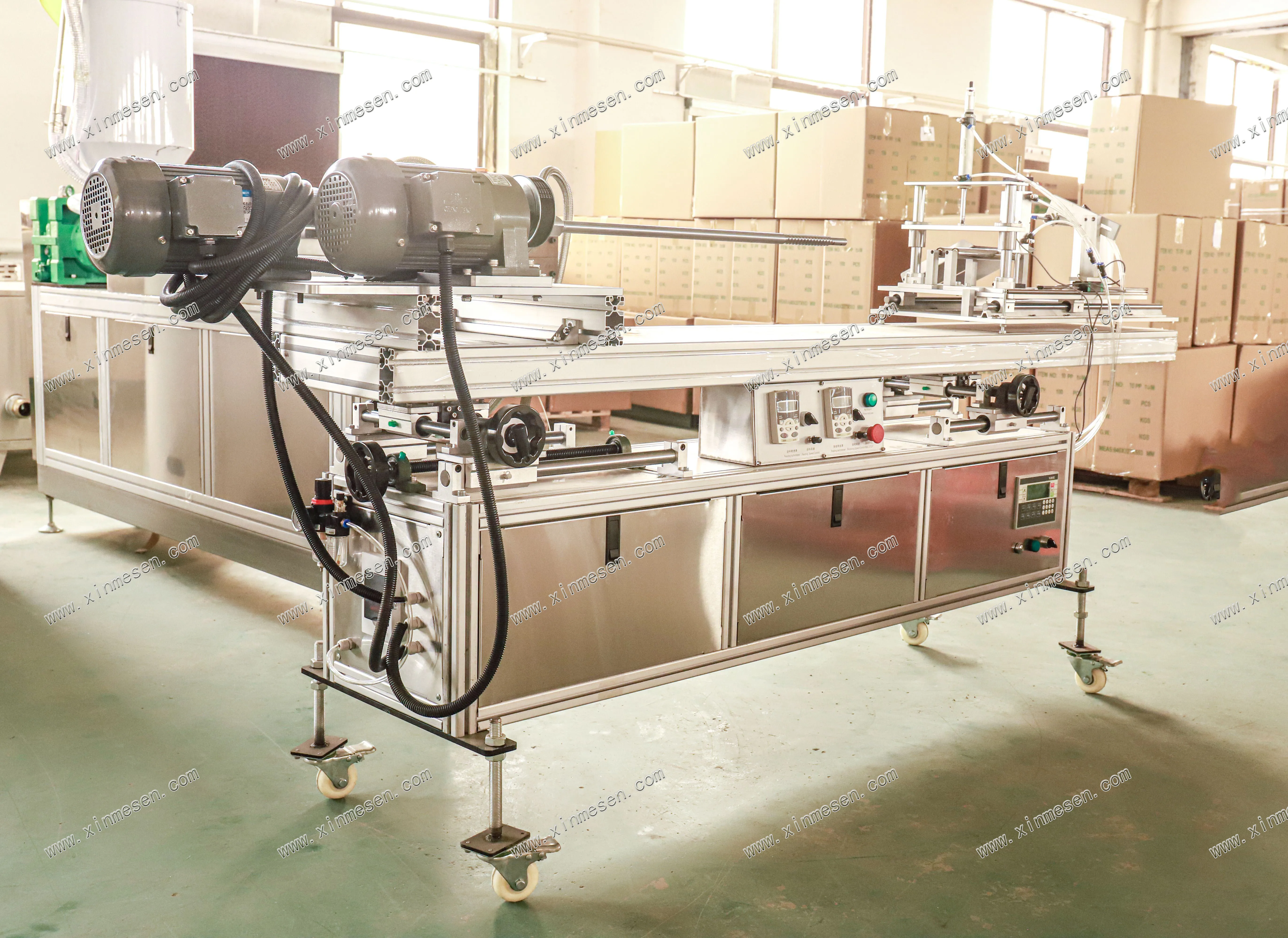 Macchina per il sistema di produzione di cartucce filtranti soffiate a fusione PP a risparmio energetico Macchina per la produzione di cartucce filtranti per sedimenti d'acqua con filtro PP