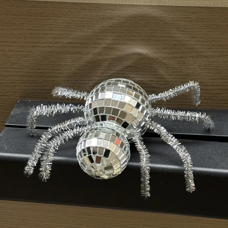 

New product - Disco mirror-reflecting disco ball spider Halloween decoration set for haunted house setup accessory