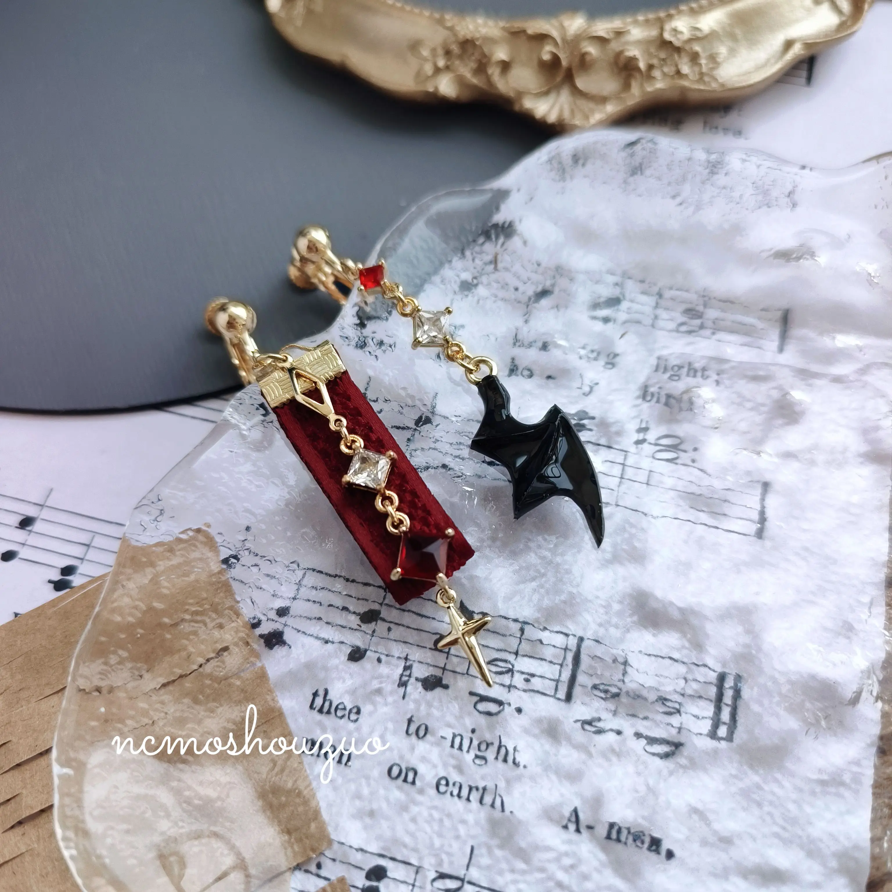 Brincos de Dahlia do anime Gen - Women Accessories Earrings avaliação e preço
