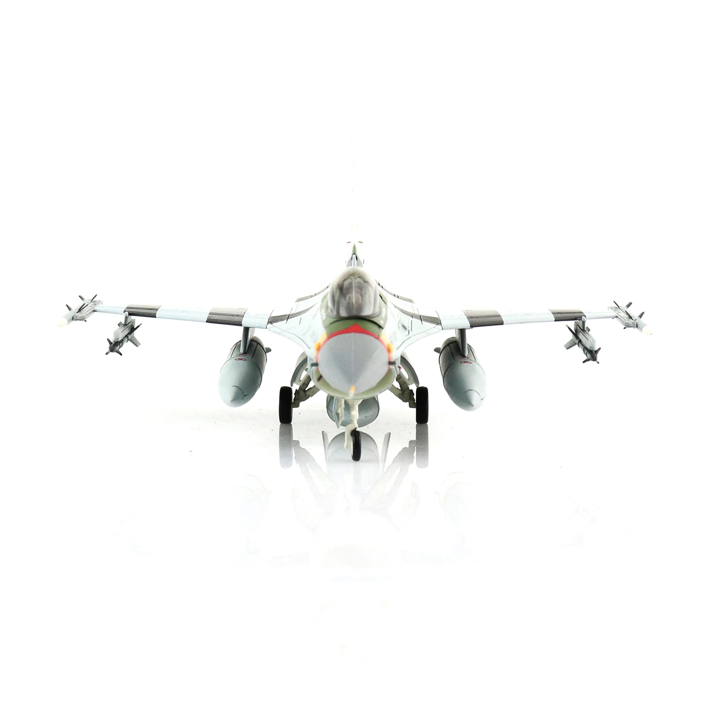 1/72 HA38013 F-16C fighter model 90-0768 Luke Air Force Base 2022 