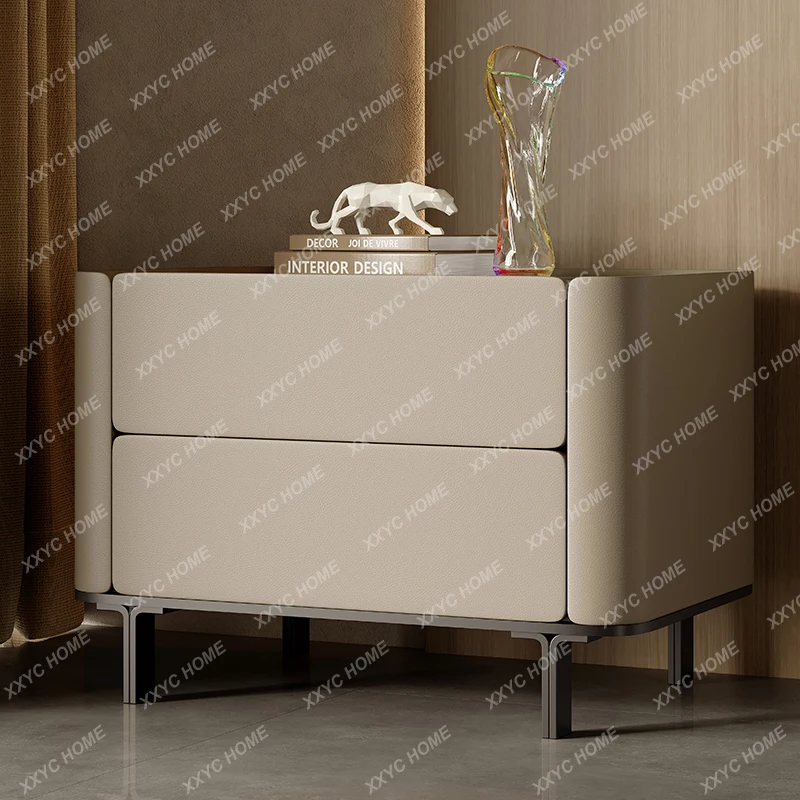 

Cream wind solid wood bedside table Italian light luxury modern simple household storage bedside table