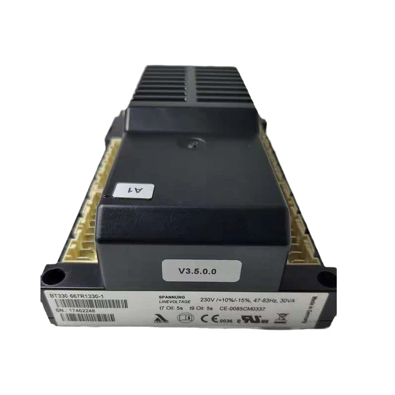 Regolatore di velocità del motore avanzato con consegna veloce per macchinari industriali e apparecchiature di automazione