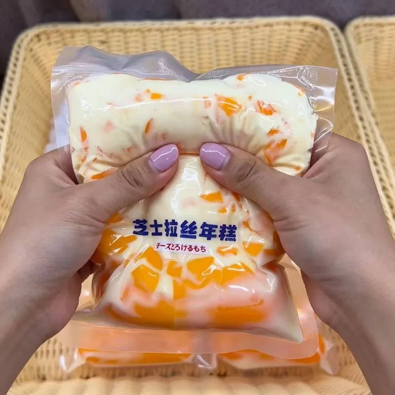 Crispy Squishy Pouch Handmade Crispy Simulate Rice Cake Pouch Crackling Wax Balls Squeeze Bag Stress Relief ASMR Fidget Toys