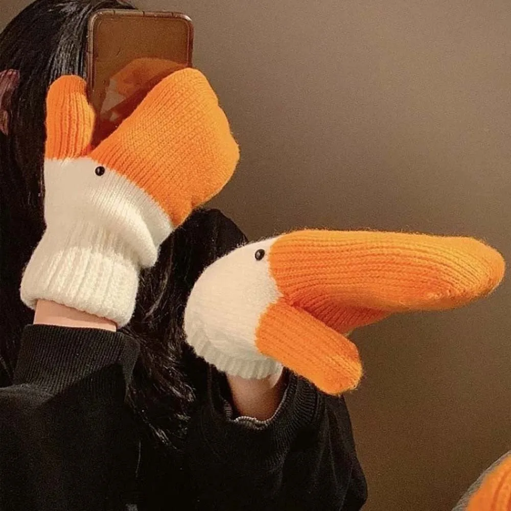 

Креативные оранжевые вязаные перчатки-гуси из полиэстера, ветрозащитные зимние перчатки, утепленные, толстые, защита от холода, подарки