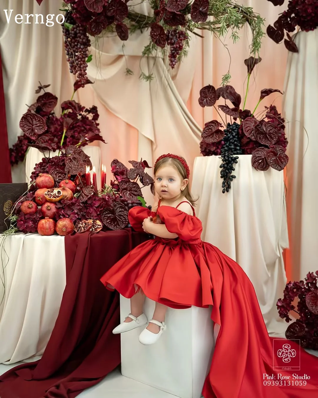 Sukienka Verngo Princess, czerwona satyna, dziewczęca, z kwiatami, na ramiączkach spaghetti, linia A, suknia balowa, sukienka celebrytki, na przyjęcie sylwestrowe, dla dzieci, szyta na miarę.