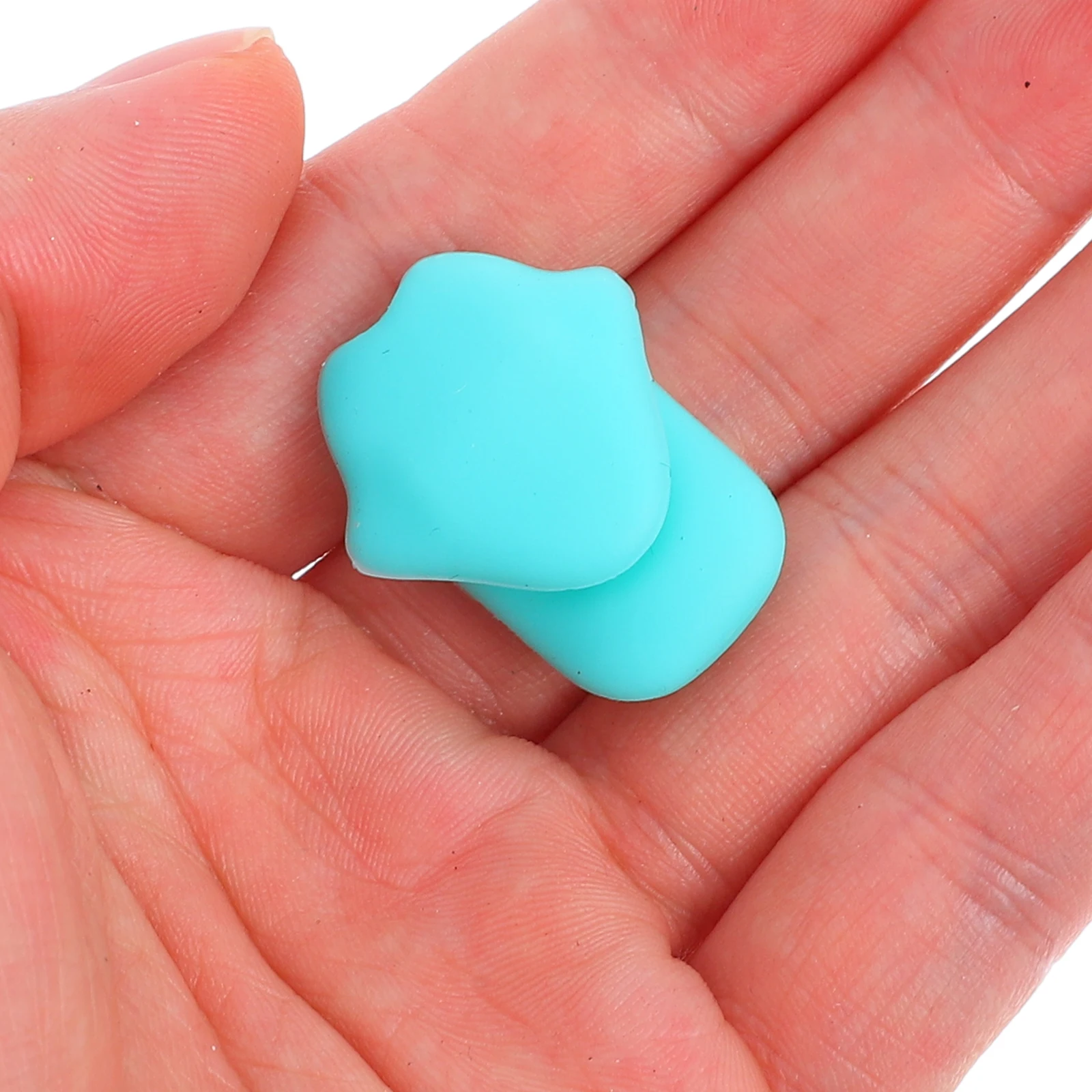 

6 Pcs Glass Markers Silicone Tongue Shaped Cup Tags for Party Drinks Decorative Reusable Kitchen Bar Accessories