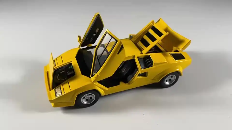 1:24 Lamborghini Countach LP500S Diecast Metal Car Model