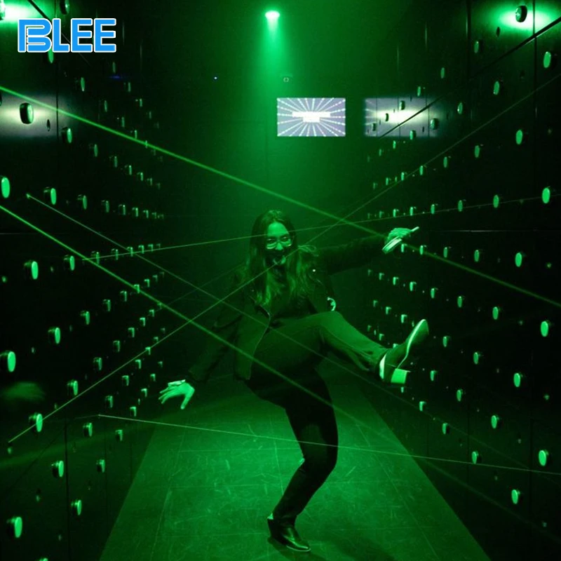 Amusement Park Sports Entertainment Multiplayer Laser Maze Room Escape Game Challenging Laser Tag Arena for Activate Game Room