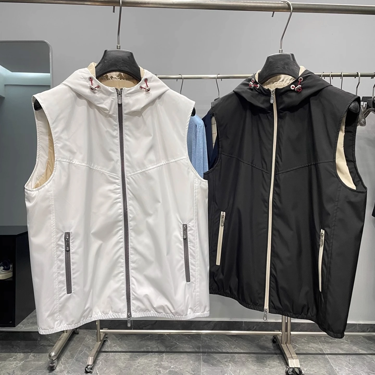 

BC Italy 25aw hooded casual vest