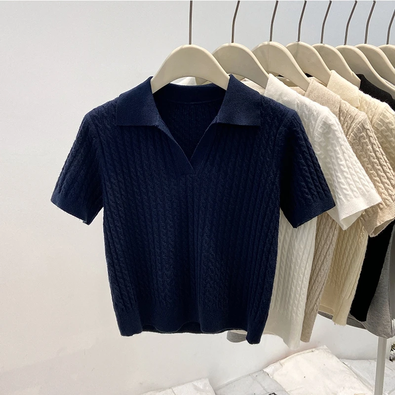 

Женская рубашка-поло в стиле ретро с v-образным вырезом, облегающий вязаный топ с короткими рукавами, модный свитер на лето 2023