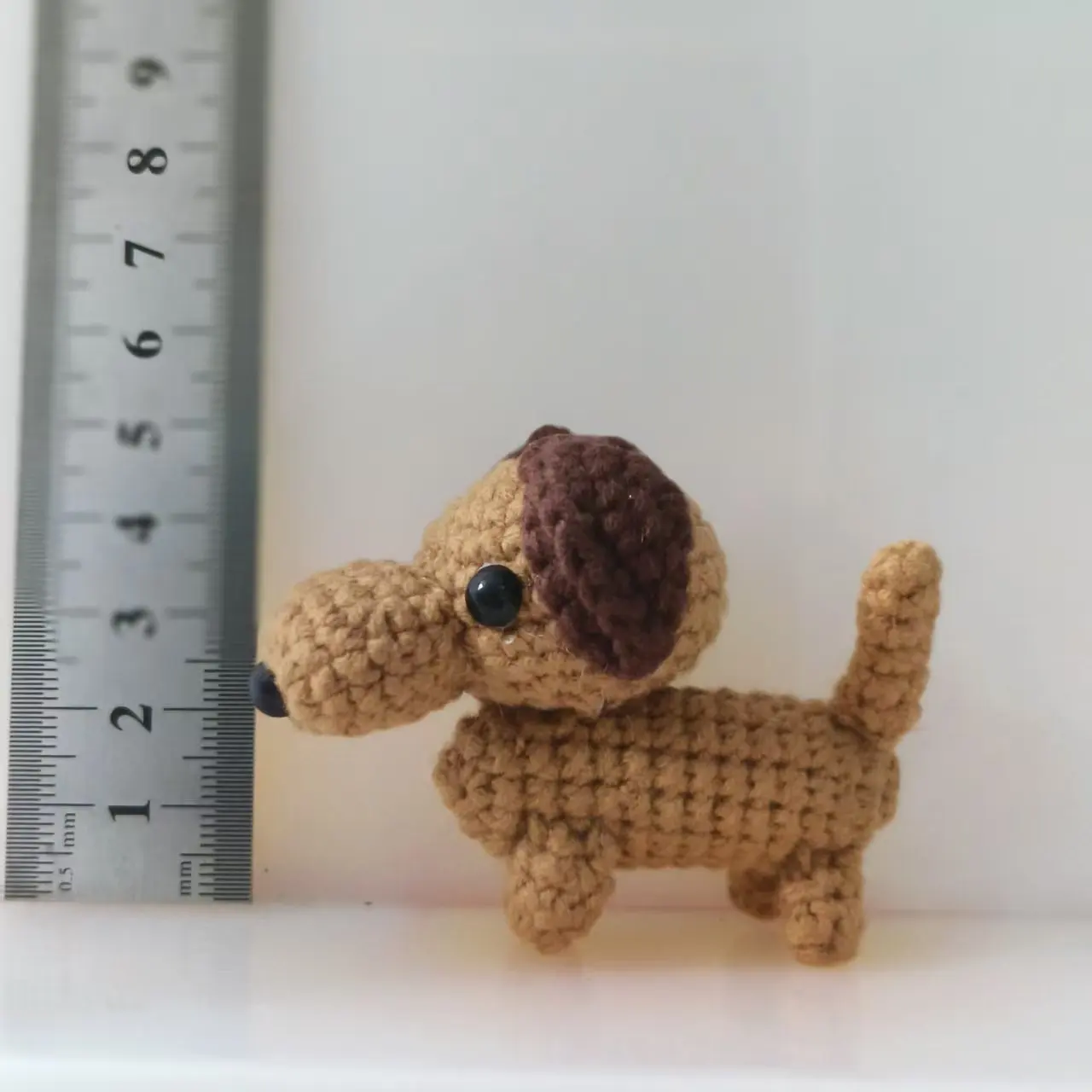 Niedlicher Gehäkelter Hund Handgemachter Gestrickter Hundeschlüsselanhänger Kreativer Tieranhänger Rucksackanhänger Geschenk für Freunde – Detail 5