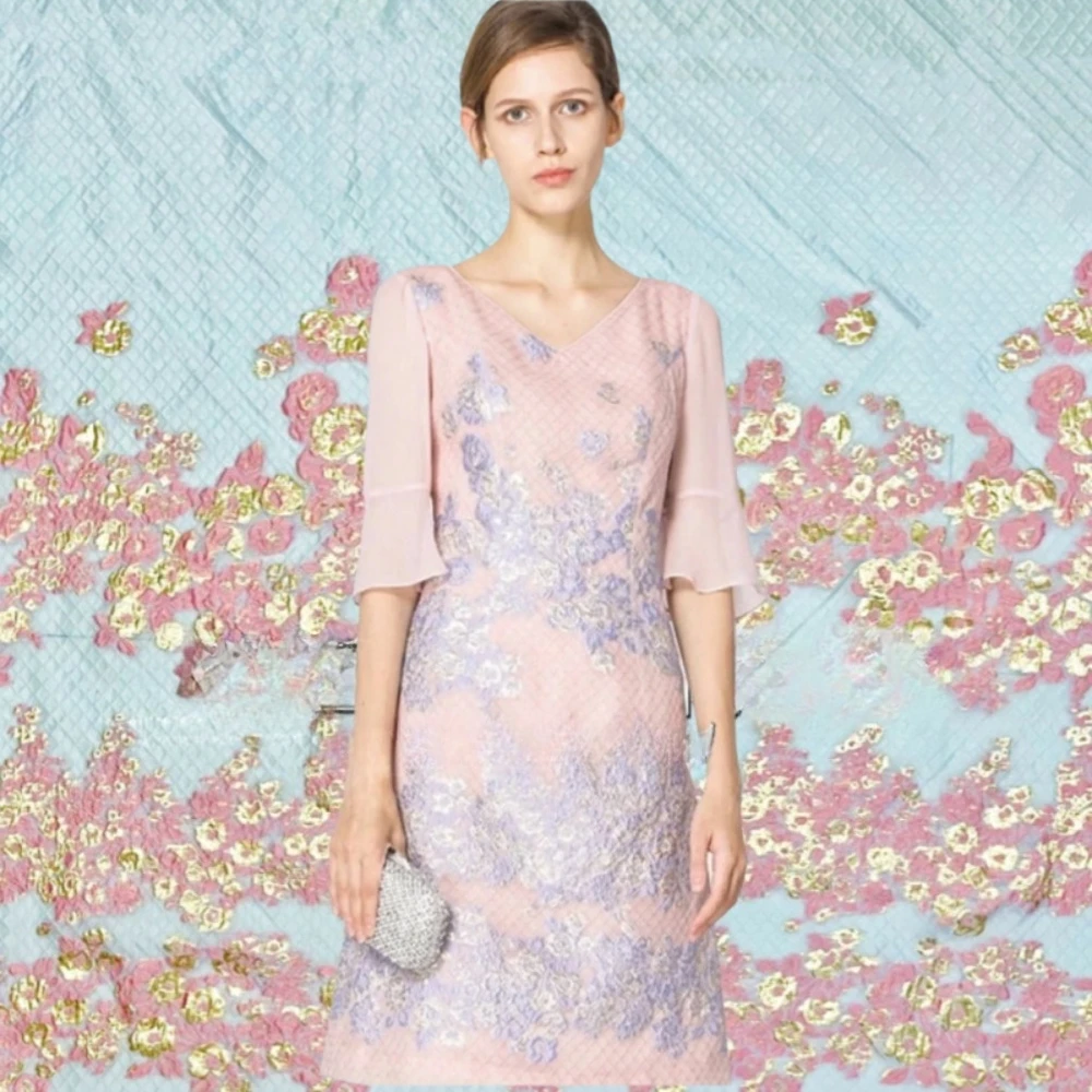 

Золотая проволока, парча, жаккардовая ткань, тисненое окрашенное в пряже платье, плащ, одежда, европейский бренд, модный дизайн, оптовая продажа, ткань