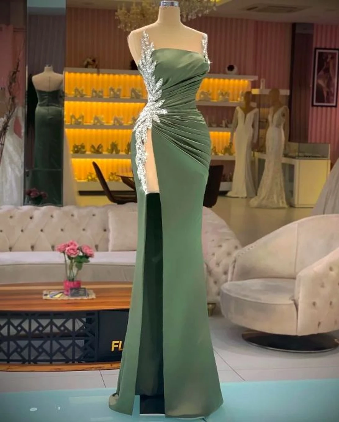 Green Prom Dresses Gown Beaded Evening Women Shiny Satin Party Prom Dresses Beaded Customized  P25201