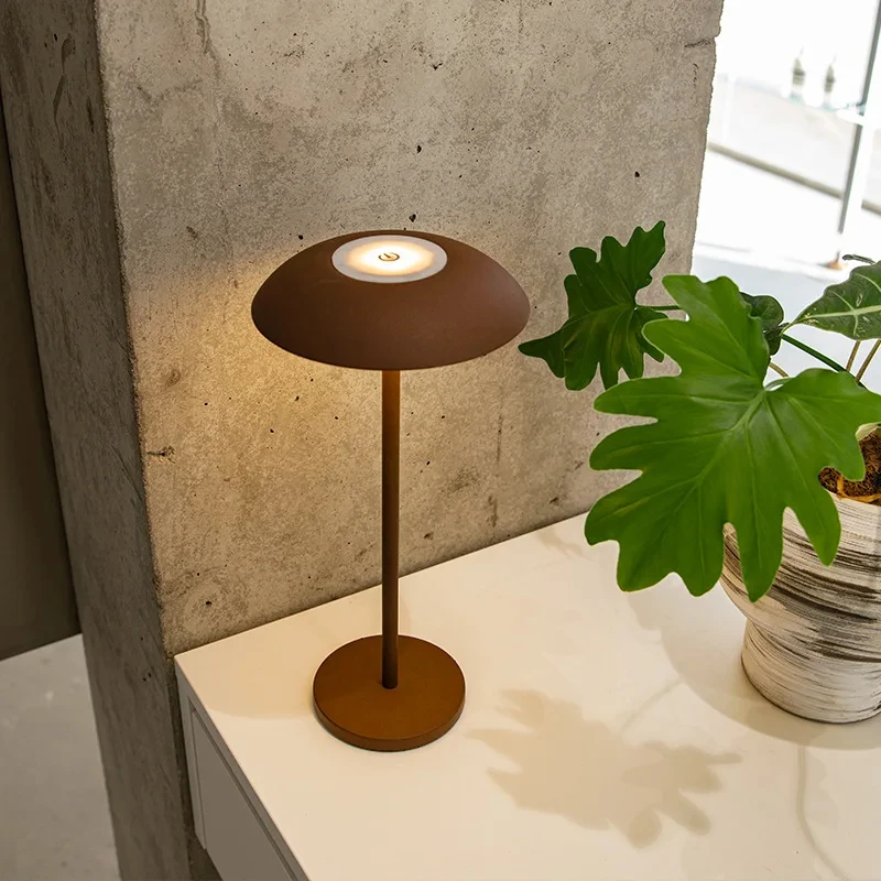 

LED Table Lamp for Restaurant Cafe Bar Wireless Rechargeable Lamp Touch Switch Night Light Retro Nordic Desk Lamp IP54 Waterdich