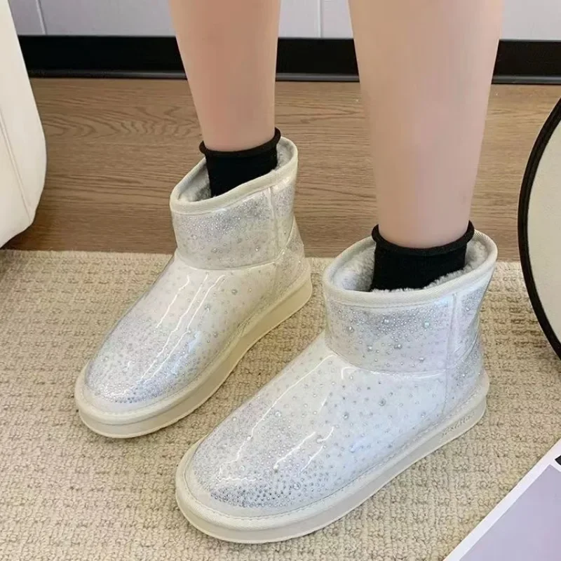 2024 Winter New Warm Diamond Snow Boots Woman Flat Shoes Waterproof Plush Warm Shining Crystal Soft Sole Women\'s Boots