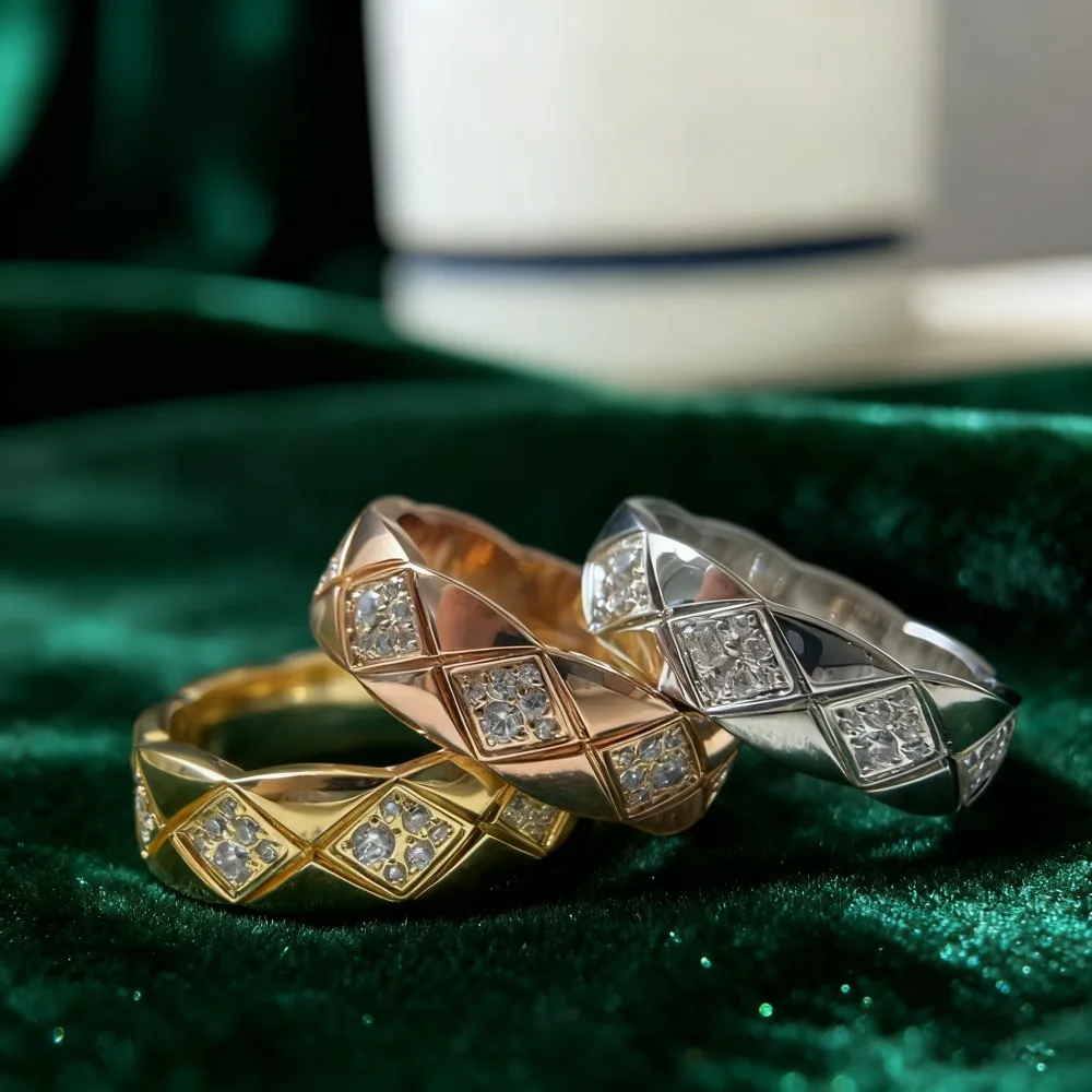 

2025 trendy accessories Jewelry Intermedio e ampio anello di diamanti CNC artigianale