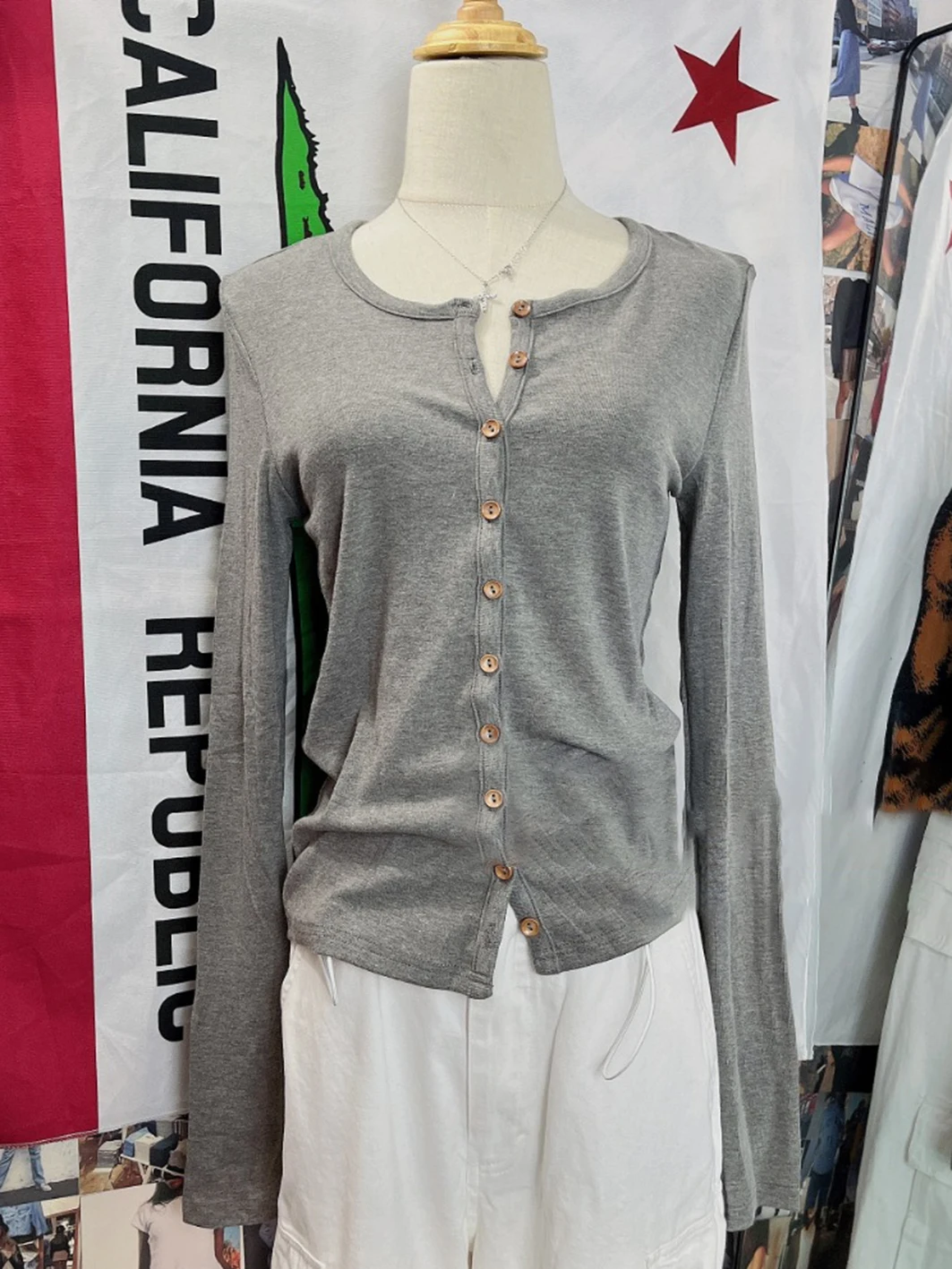 

Solid Slim Basic Long Sleeve T-Shirt Cardigan Woman O-Neck Single Breasted Tees Autumn Casual Preppy Style Sweet Tshirt Coat
