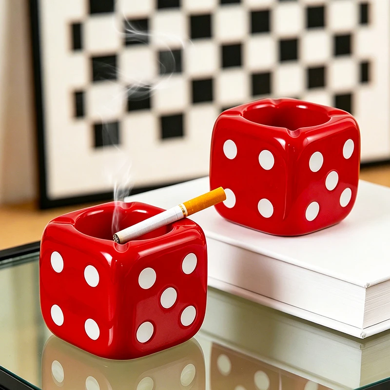 Glossy Red Square Dice Resin Ashtray Creative Cigarette Ashtray Container for Desk Bar Office Table Decor