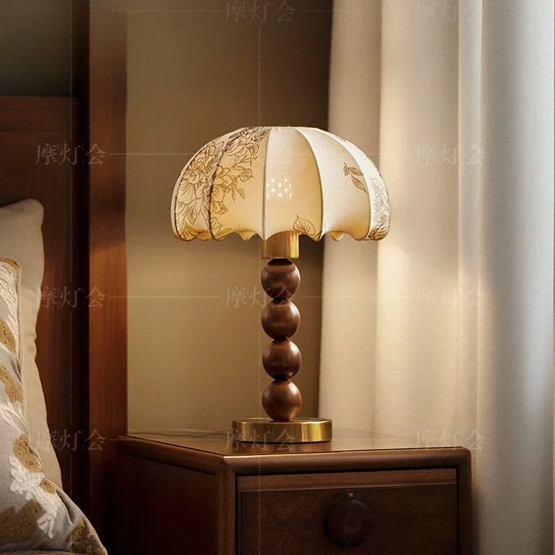 Bedside Table Lamp Master Bedroom Retro Creative Mushroom Lamp Advanced Atmosphere New Chinese Living Room