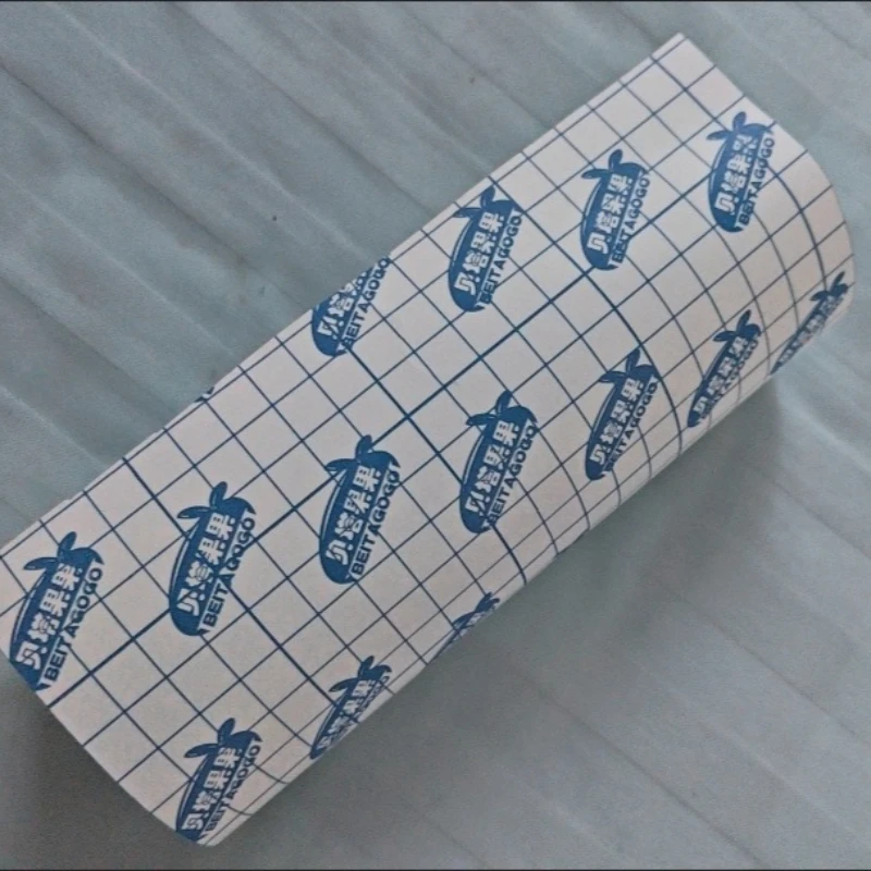 

1 рулон нетканой клейкой повязки, приятной для кожи, дышащей, из мягкой ткани, защитной ленты для перевязки ран