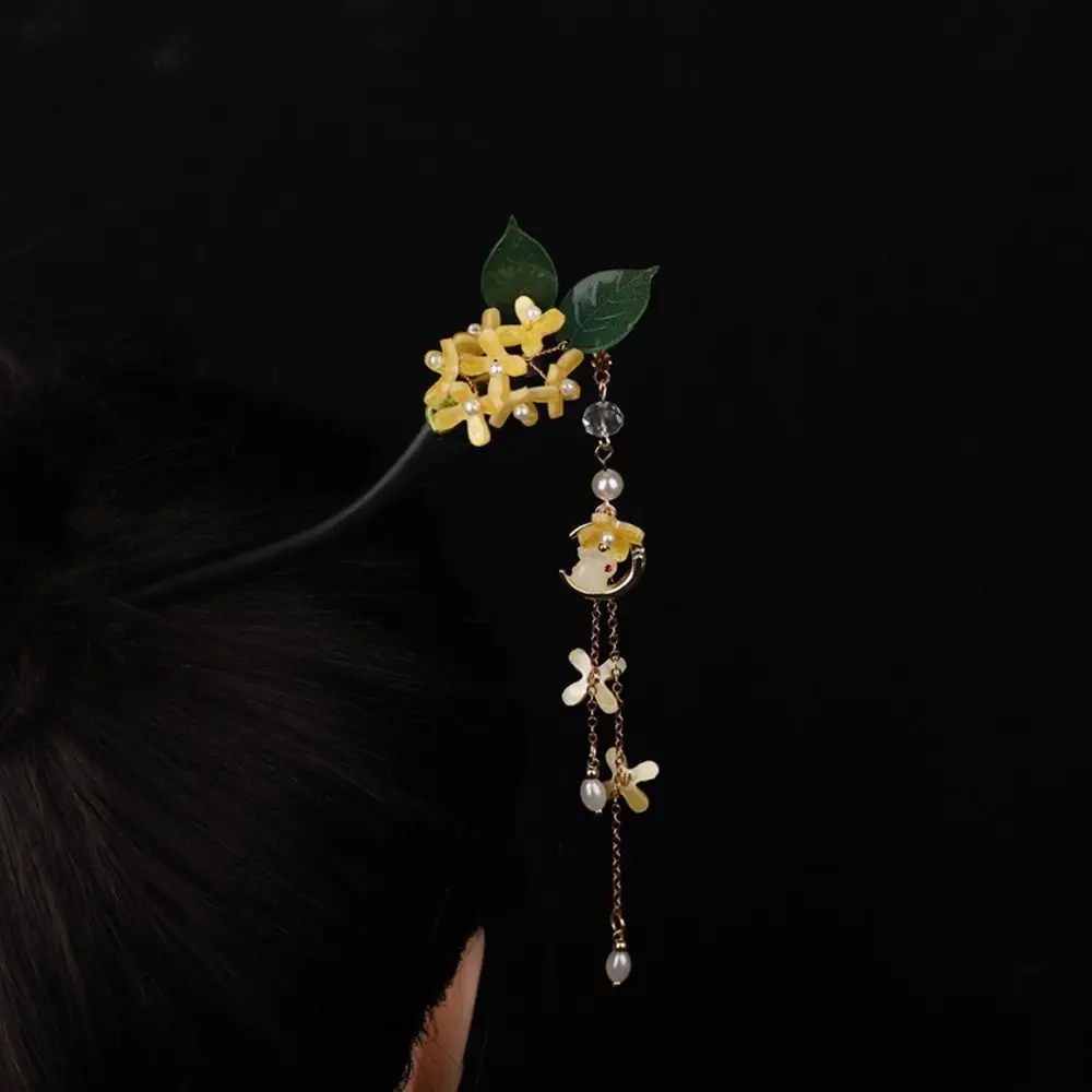 

Pearl Jade Rabbit Osmanthus Cheongsam Wood Flower Hanfu Hair Sticks Ancient Style Hairpin Wooden Hairpin Chinese Style Headwear