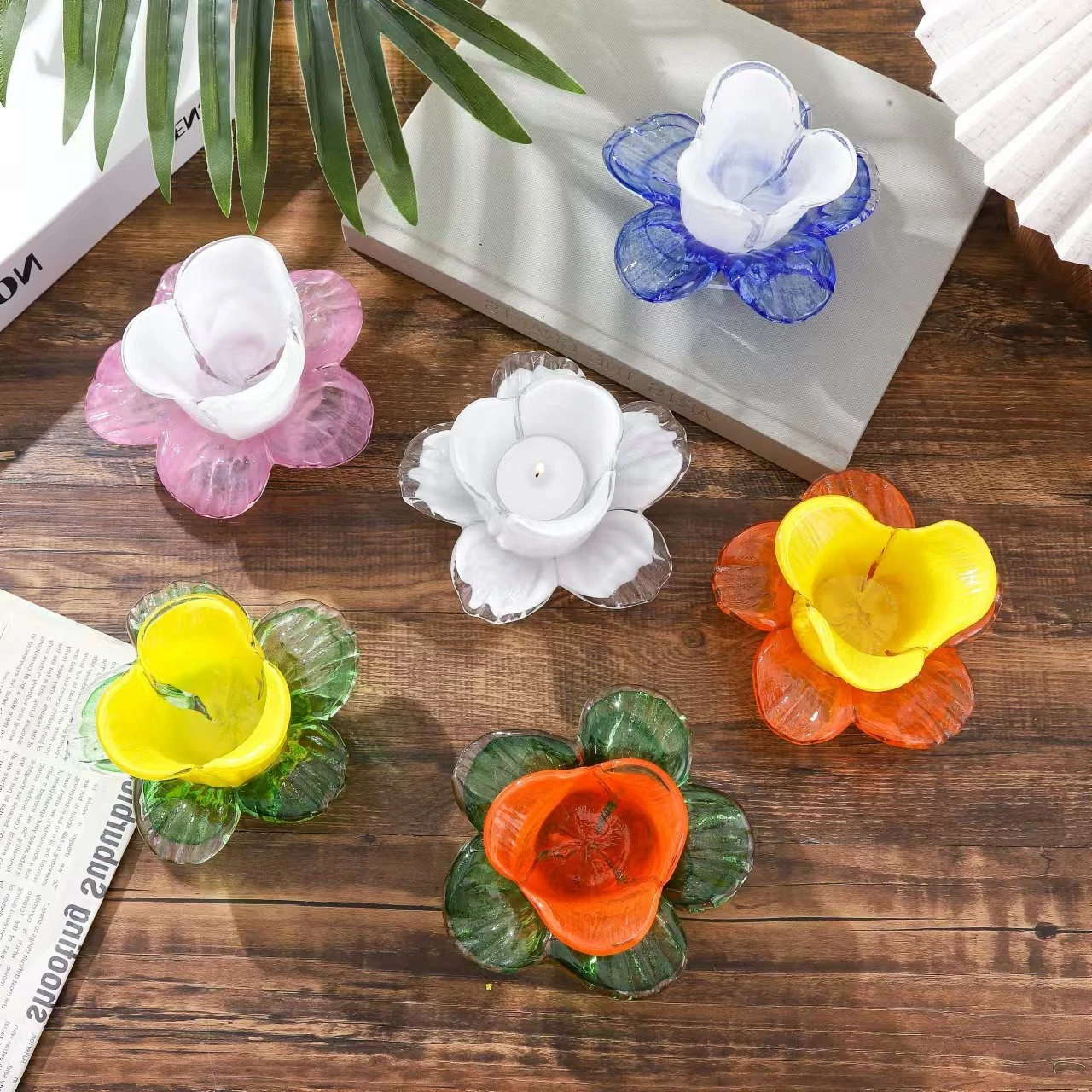 

Glass Candlestick Flower Tulip-shaped Candle Holder Candle Stand Artificial Flowers Holders Candle Stick Holder Home Decoration