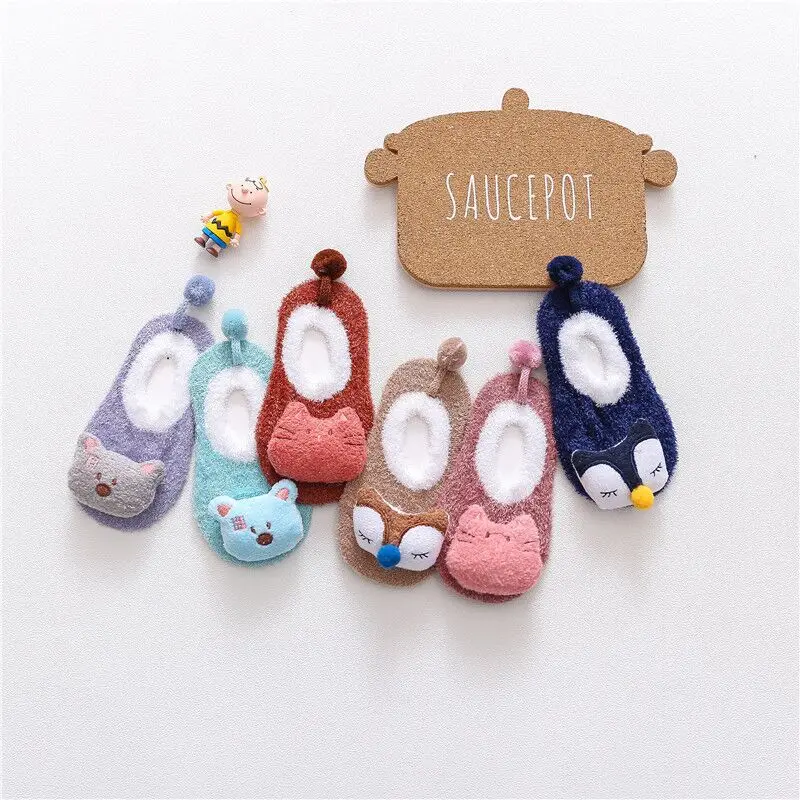 Calzini da pavimento per bambini invernali pantofole per bambini neonato carino peluche caldo ragazzi ragazza morbida antiscivolo scarpe per bambini